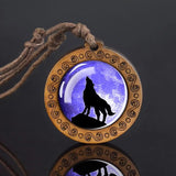 Collier pendentif en bois Johnny Hallyday - Loup 28 modèles | Johnny Hallyday Fanclub